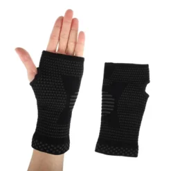 Unique Bargains Sweat Absorbing Cotton Wrist Sweatbands Wrist Band 1 Pair -Futuro Brand GUEST 545d0b1b 2e73 46e7 80bc 3d2428912ed7