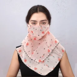 Unique Bargains Floral Print Triangle Earloop Neck Gaiter 1 Pc